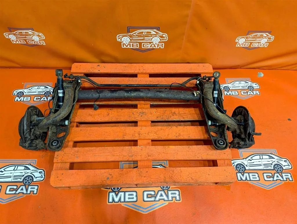 Подрамник задний Mercedes-Benz