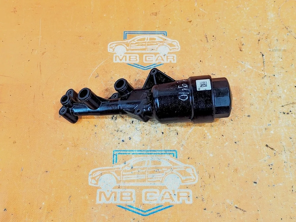 Корпус маслянного фильтра Mercedes-Benz