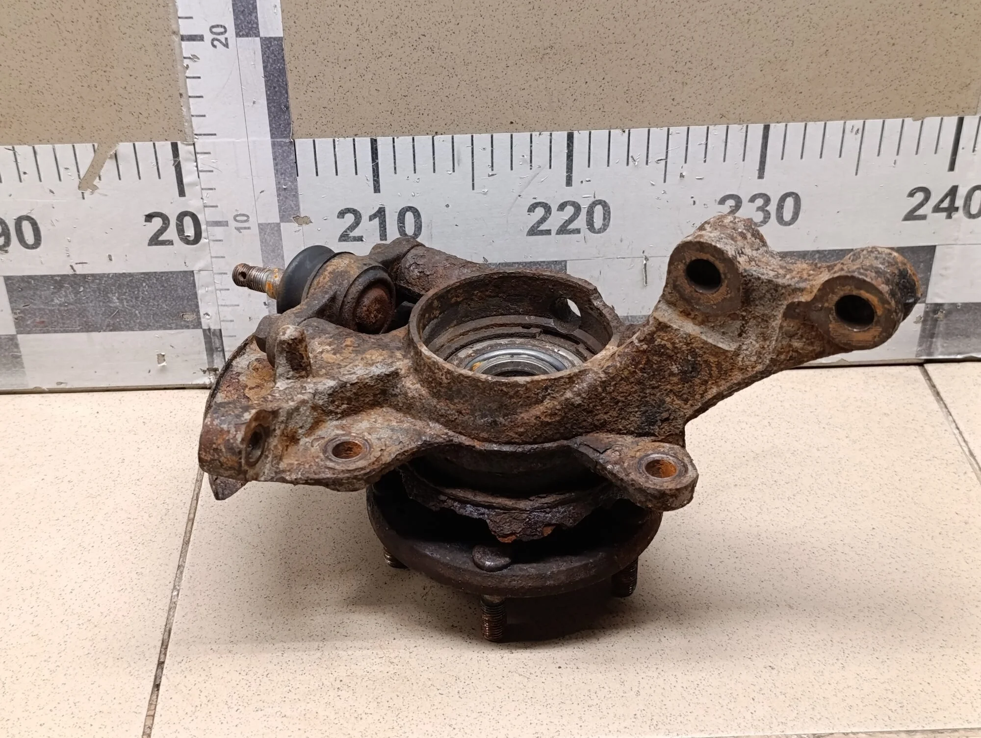 Кулак поворотный передний правый Cerato 2009-2013