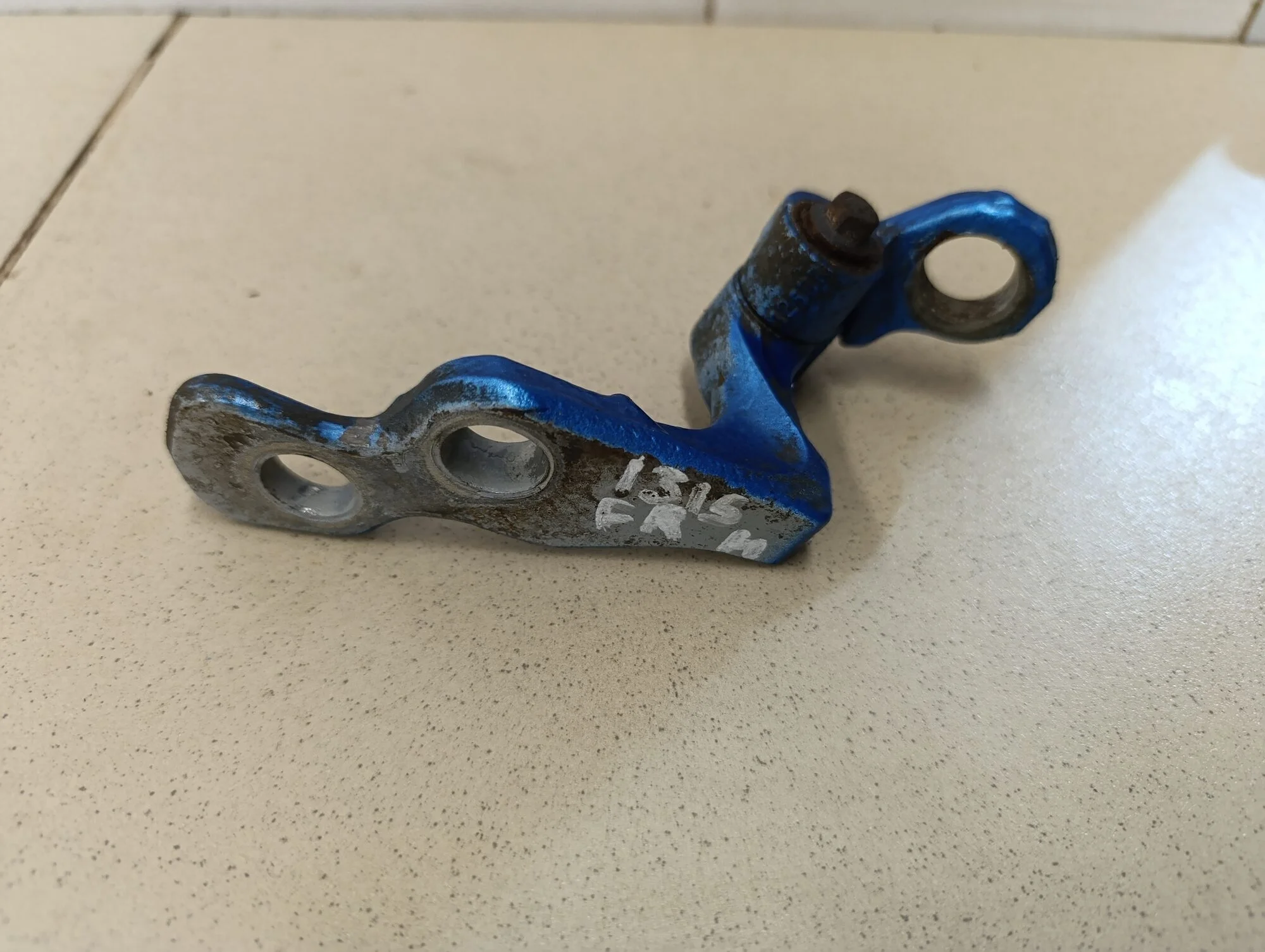 Петля двери передней правой нижняя Focus II 2005-2008