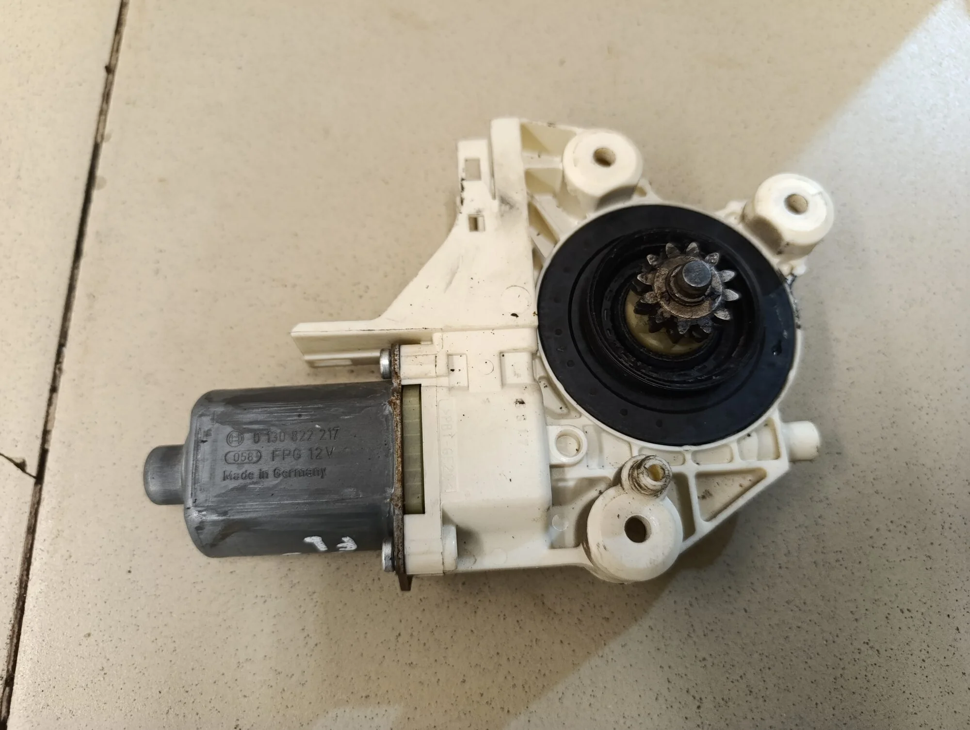 Моторчик стеклоподъемника Focus II 2005-2008