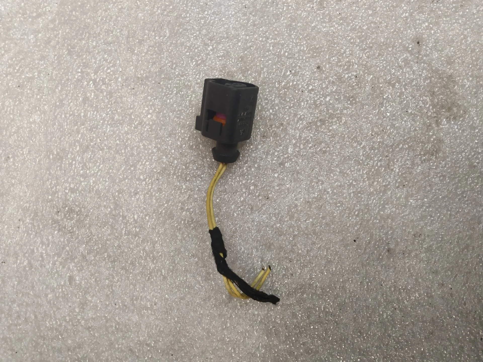 разъем (фишка) проводки Volkswagen Passat CC  2010