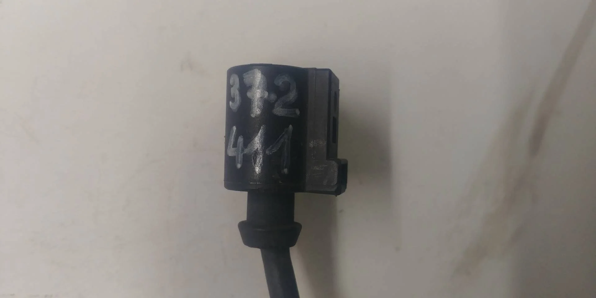 разъем (фишка) проводки Volkswagen Touareg 2