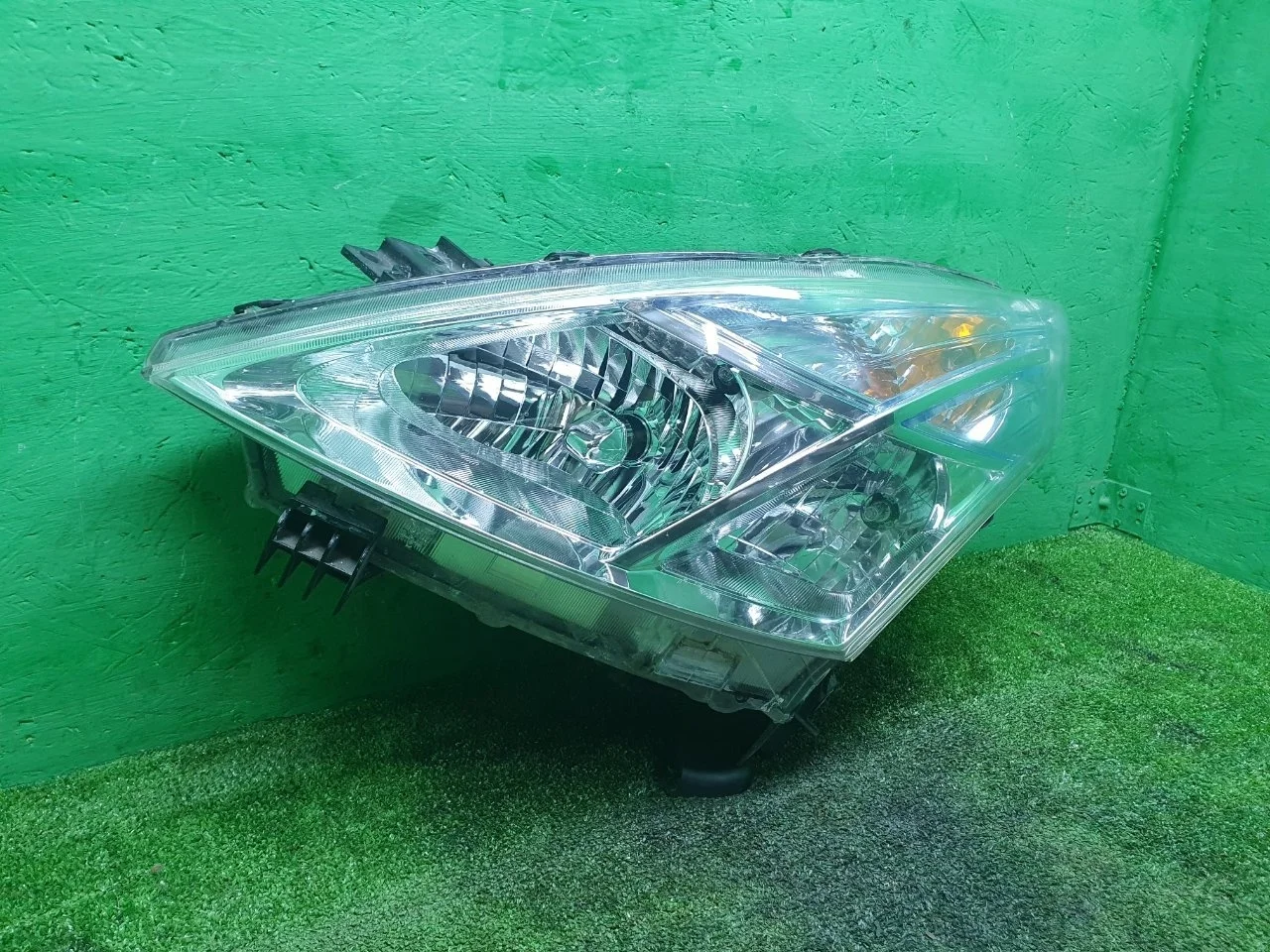 Фара ксенон Nissan Teana 2008-2015 26060JN90A J32, левая