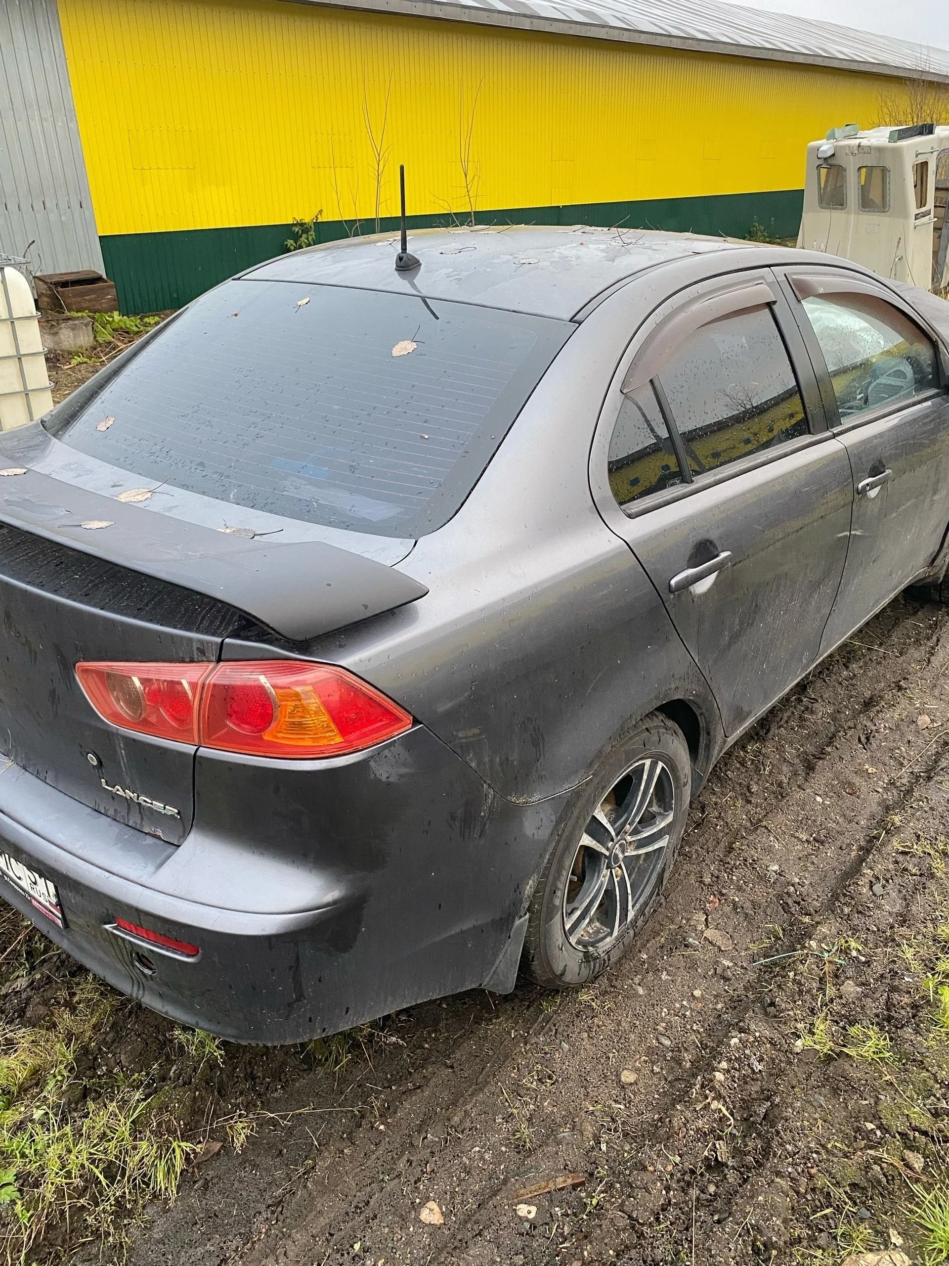 Бампер задний Mitsubishi Lancer 10 Седан CY 2007-2011