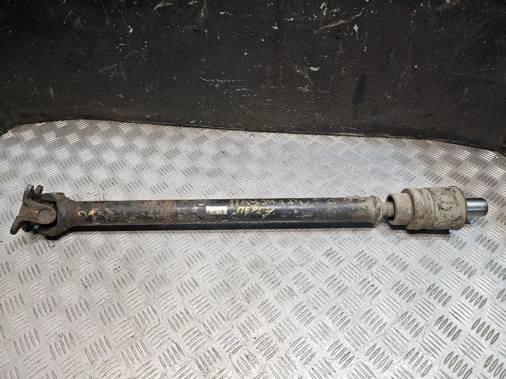 Кардан передний на Mitsubishi Pajero 3