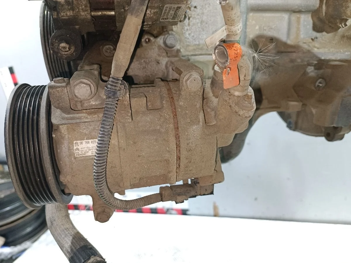 Компрессор кондиционера Б/У Peugeot Partner 2012