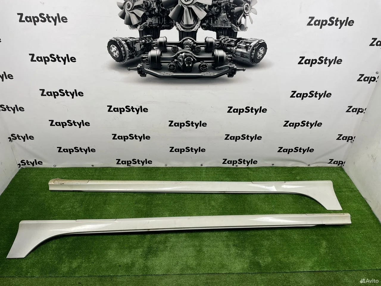 Накладки на пороги audi s7 2014г