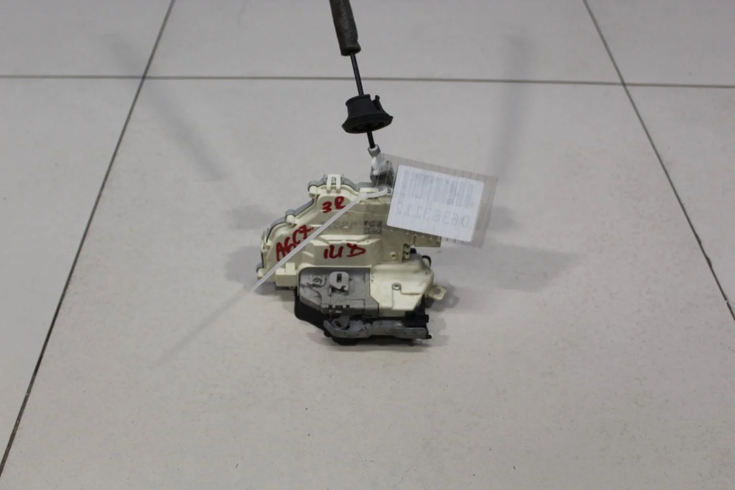 Замок двери задней правой для Audi A6 S6 C7 2011-2018