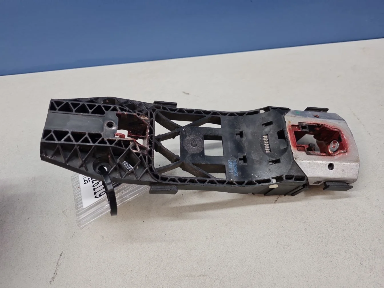 Кронштейн ручки двери для Volkswagen Golf 6 2009-2013