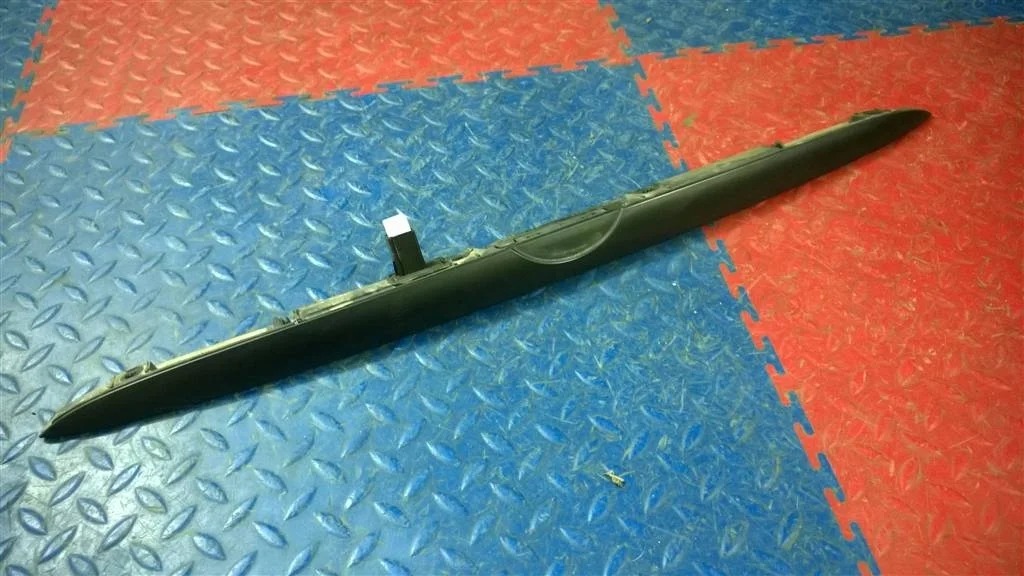 накладка двери багажника BMW X5 E53  M54B30 231 лс 3.0i