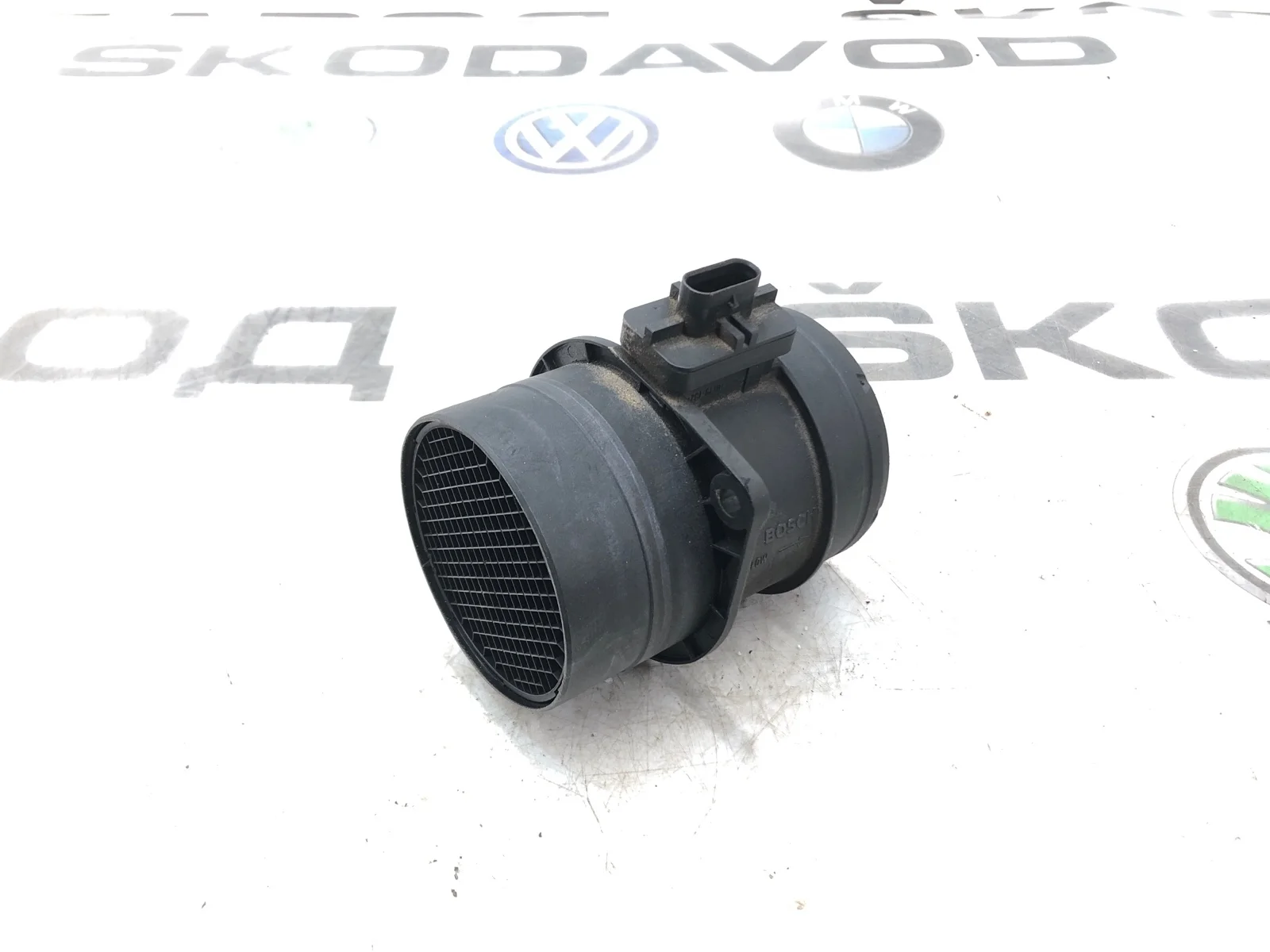 ДМРВ (расходомер) Skoda Octavia Scout 2011 03L906461A A5 (1Z) 2.0 CFHC