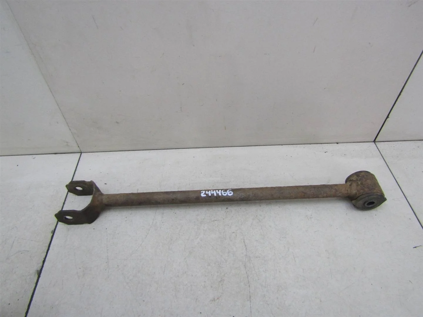 Тяга задняя продольная Toyota Camry CV3 2001-2006  [4878012020]  3.0 1MZFE в Вологде