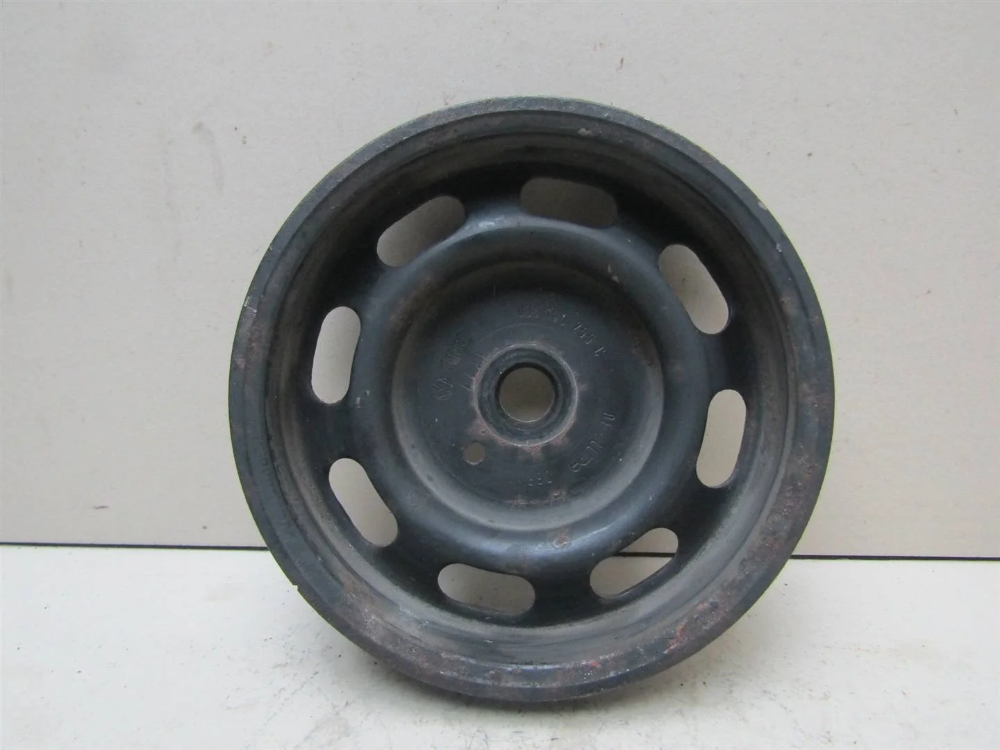 Шкив коленвала Skoda Octavia (A4 1U-) 2000-2011  [036105255C]  1.4 BCA в Вологде