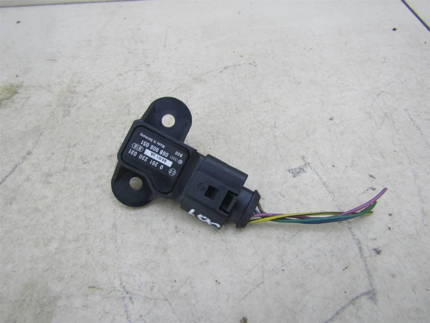 Датчик абсолютного давления Skoda Octavia (A5 1Z-) 2004-2013  [06B906051]  1.6 8V BSE в Вологде