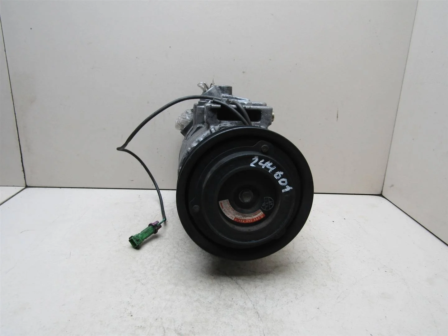 Компрессор системы кондиционирования Audi A4 (B5) 1994-2002  [8D0260808]  1.6 1.8 1.9 в Вологде