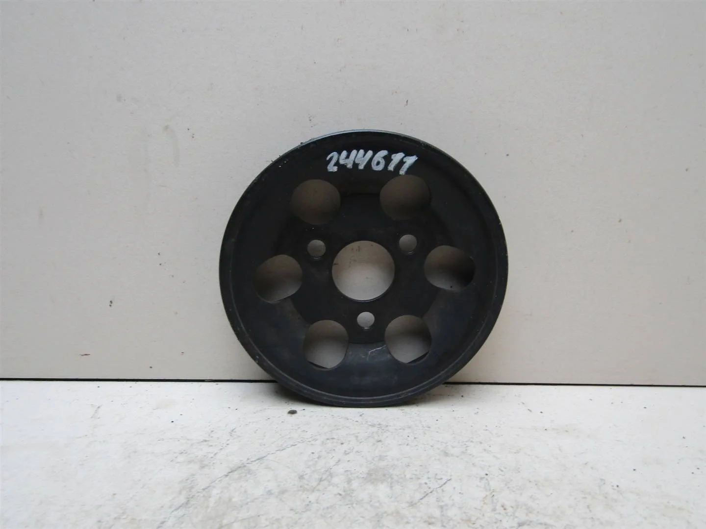 Шкив насоса гидроусилителя Audi A4 (B5) 1994-2002  [058145255E]  1,8T AWM в Вологде