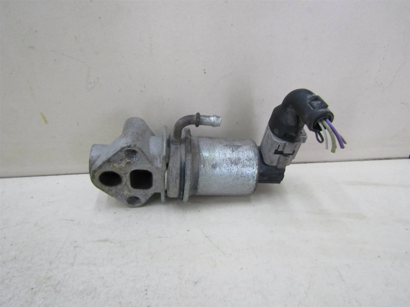 Клапан рециркуляции выхлопных газов Skoda Octavia (A4 1U-) 2000-2011  [06A131501F]  1.6 BFQ в Вологде