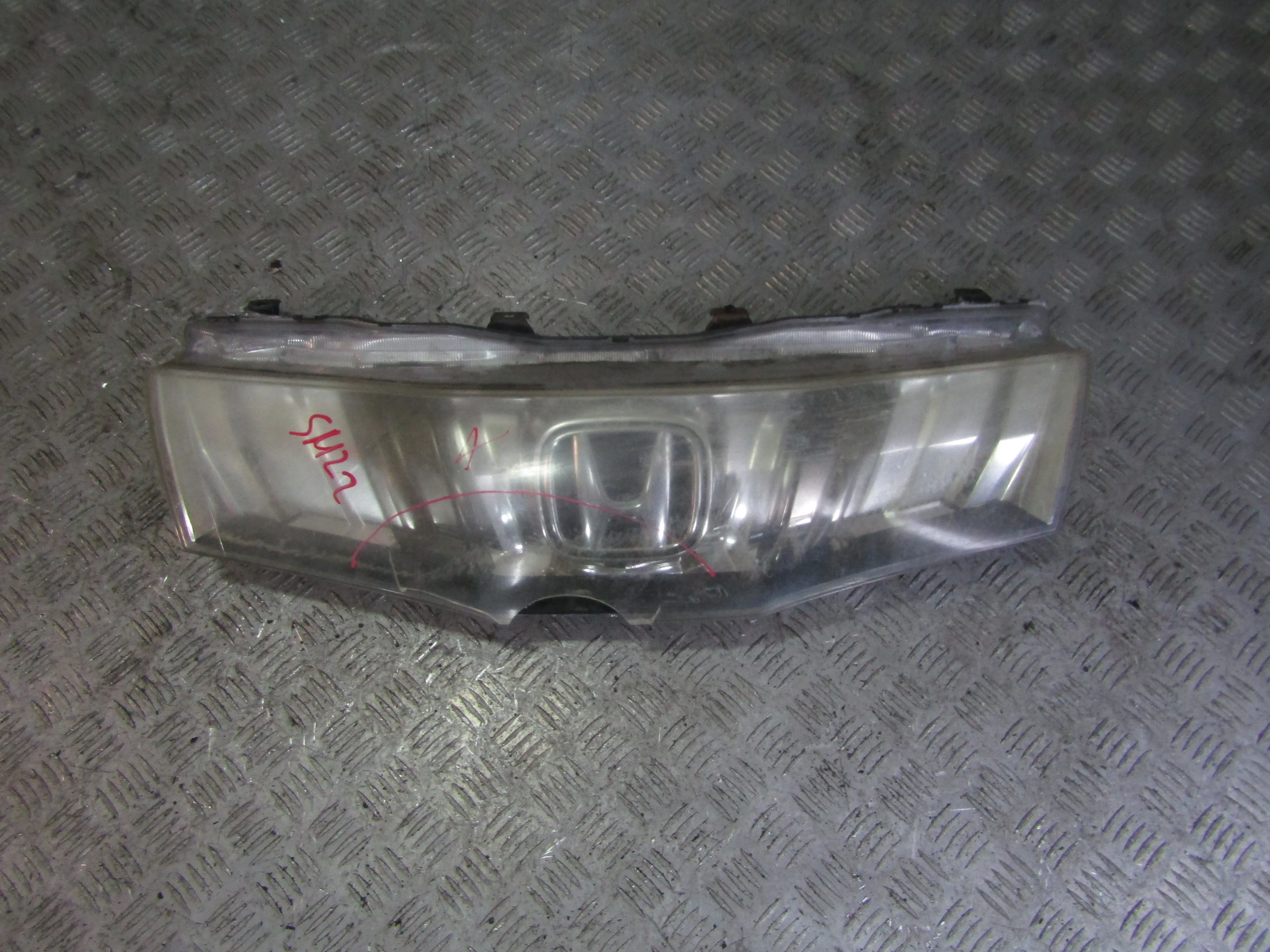 Решетка радиатора (люстра) HONDA Civic VIII (2005