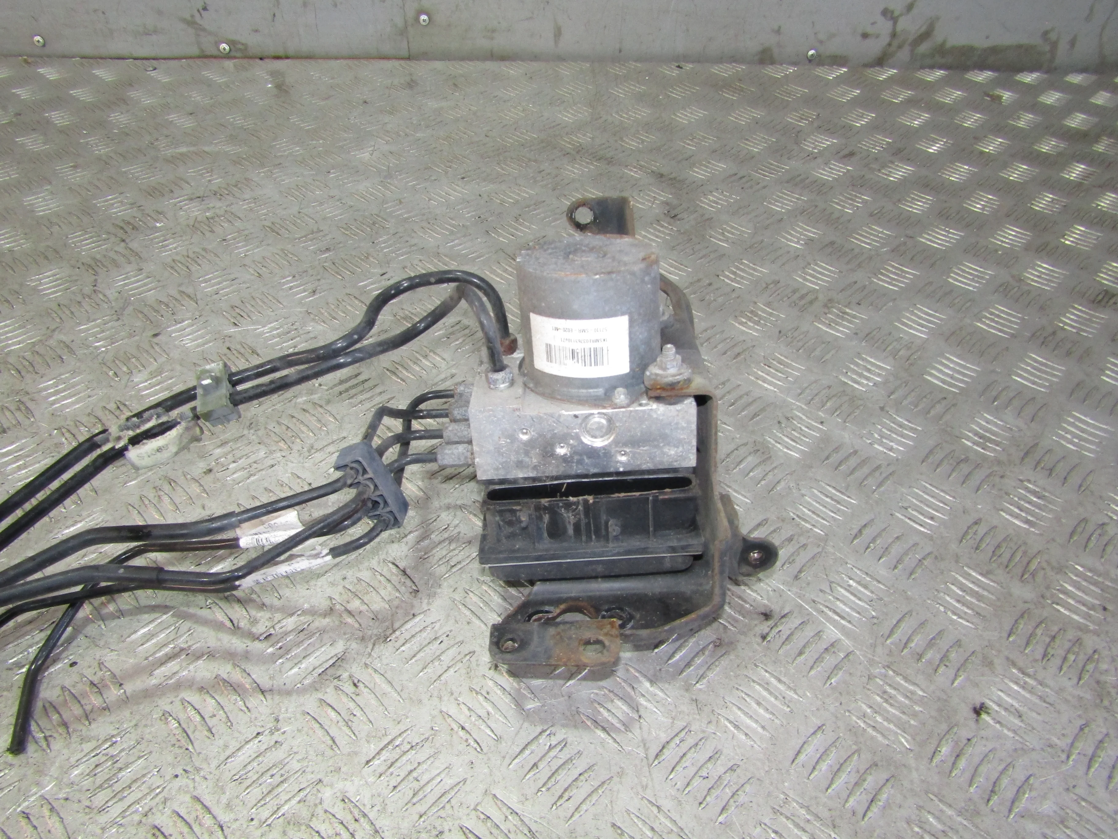 Блок ABS (насос) HONDA Civic VIII (2005—2009)