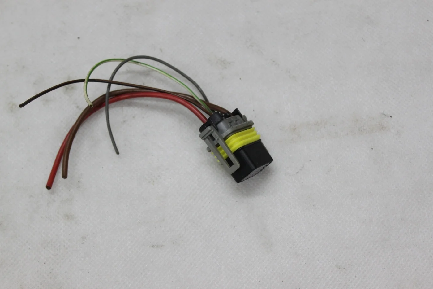 Разъем стеклоподъемника переднего Опель Астра Н