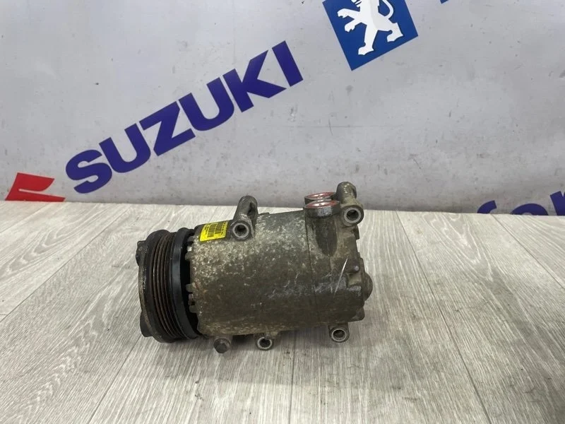 Компрессор кондиционера FORD FOCUS 2 2006