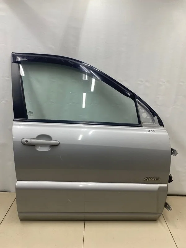 Дверь передняя правая Kia Sportage 2 KM G4GC 2.0