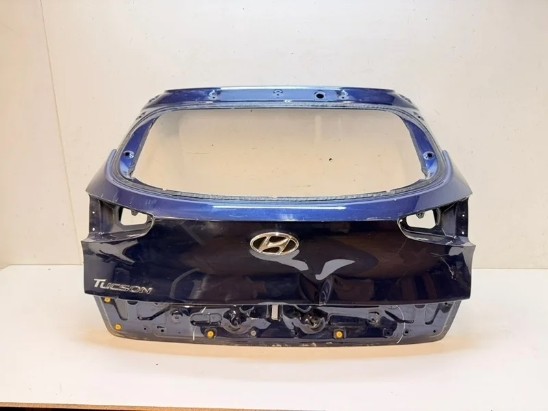 Крышка багажника Hyundai Tucson 2015-2018 3