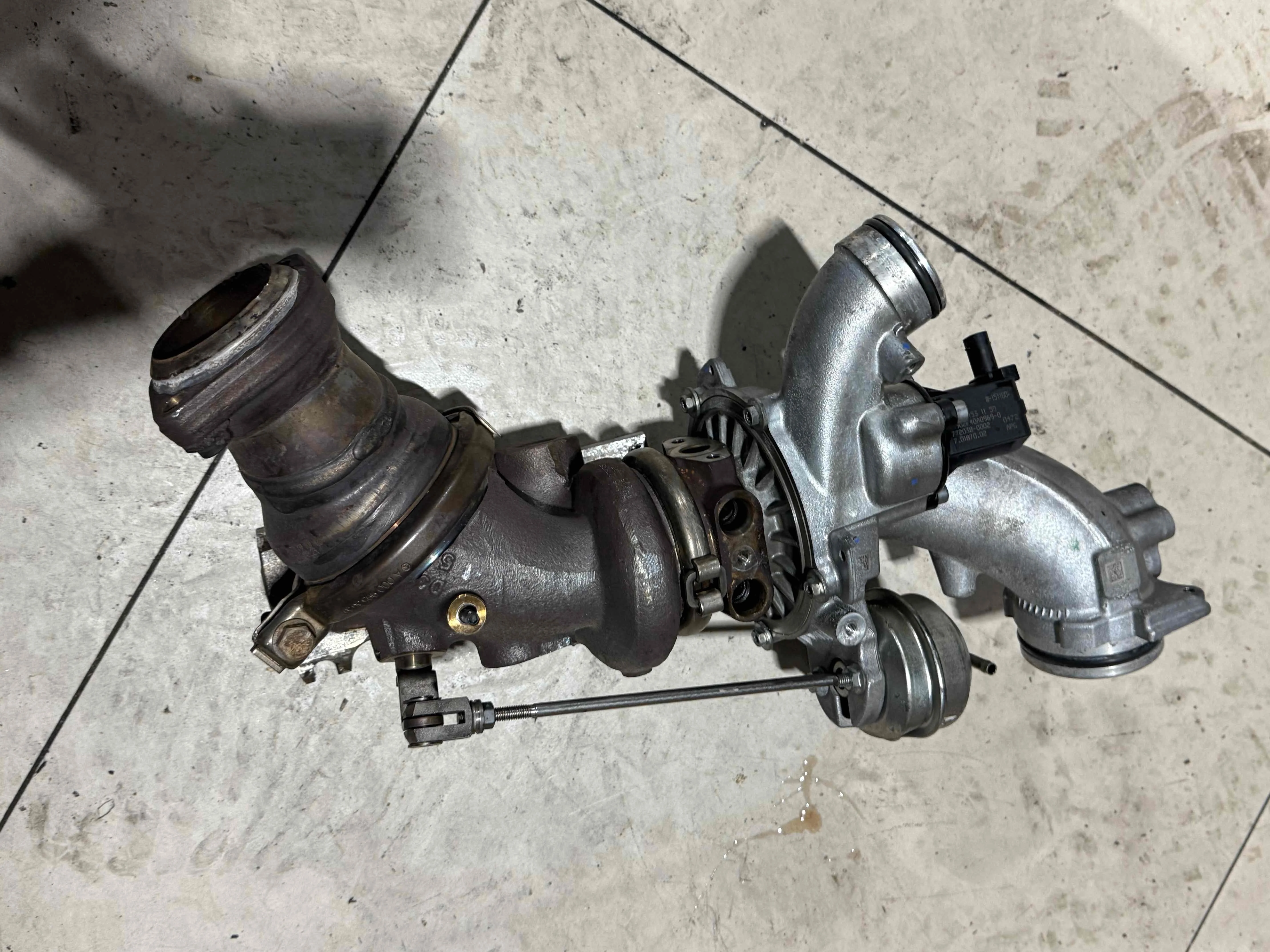 Турбина Mercedes-Benz W212/S212/C207/A207 рестайлинг (2013—2016) A2760901580
 276820