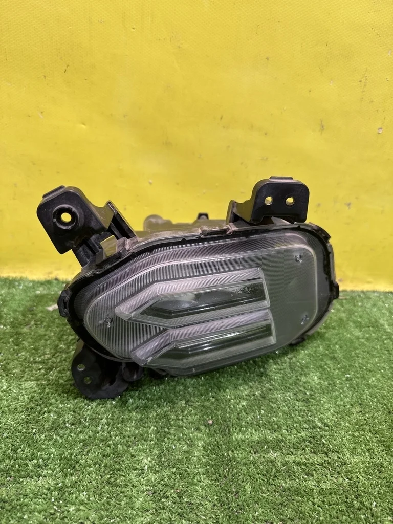 Фара противотуманная левая  Kia Sorento MQ4  2020 92201P2000 40685