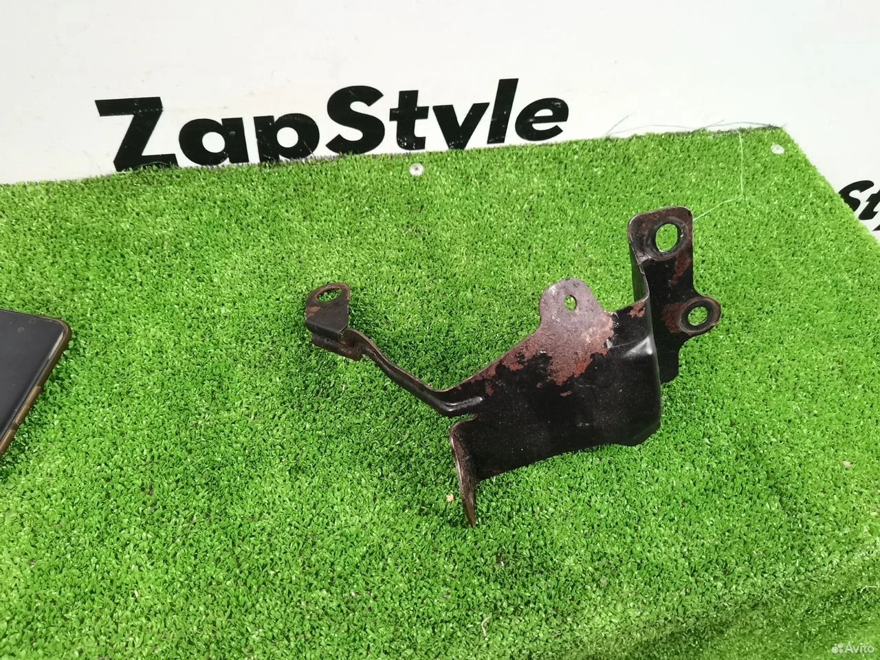 Кронштейн бачка гур ford focus 2