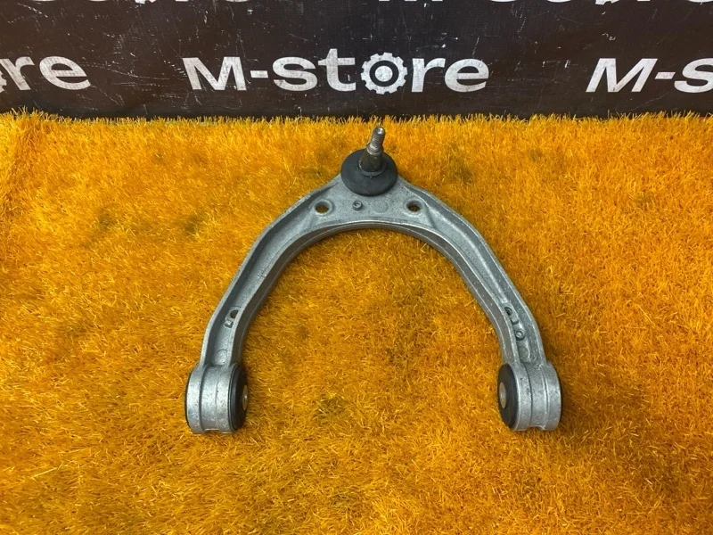 Рычаг подвески верхний Porsche Cayenne 2007 7L0407047B 957 M4801, передний левый