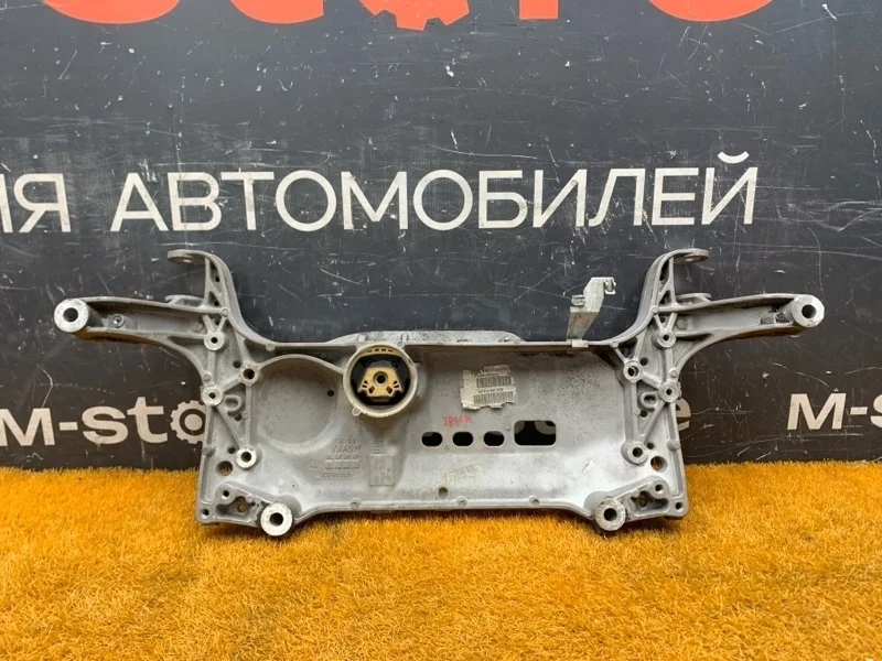 Балка поперечная (подрамник) Volkswagen Tiguan 2011 3C0199369H 5N CCZ, передняя