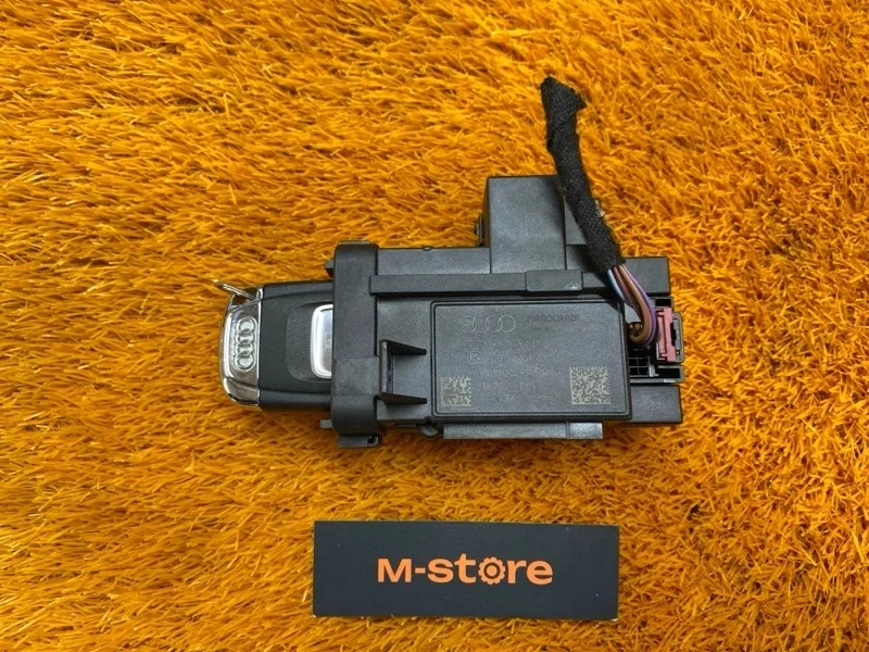 Замок зажигания Audi A4 2010 8K0909131D B8/8K CDHB