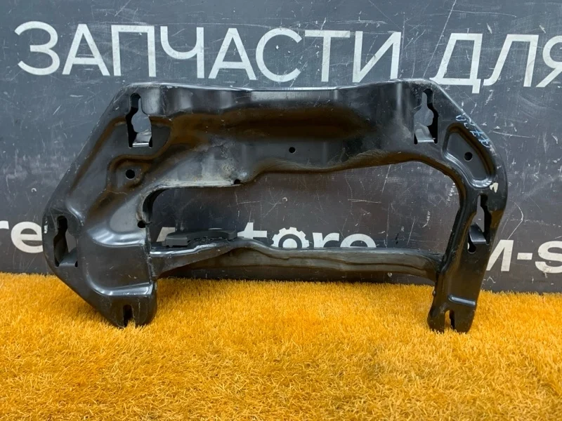 Балка акпп Bmw X5 2008 6786745 E70 N52B30A