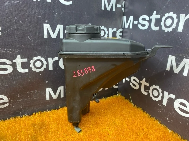 Бачок расширительный Bmw 1-Series 2005 17137543026 E87 N45B16A