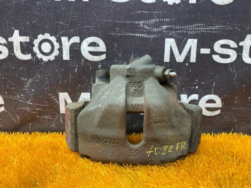 Суппорт Audi A4 2006 4B0615124 B7/8E BFB, передний правый