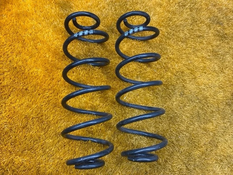 Пружина Audi A4 2010 8K0511115DE B8/8K CDHB, задняя