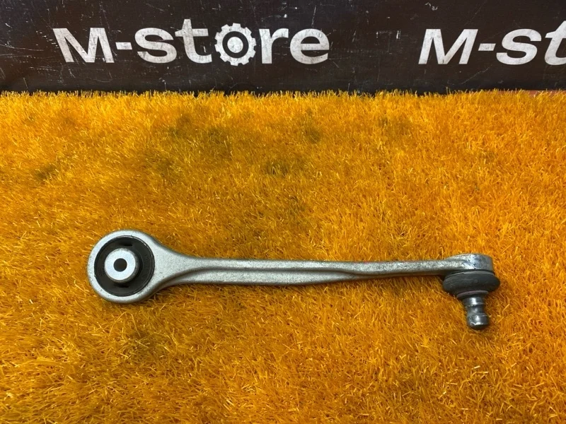 Рычаг подвески верхний Audi A4 2012 8K0407506A B8/8K CDNB, передний правый