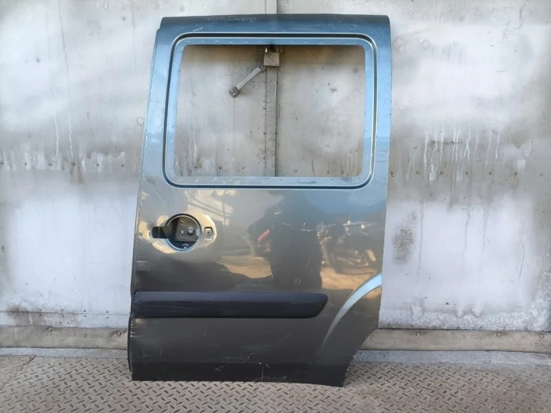 Дверь сдвижная левая Fiat Doblo 223