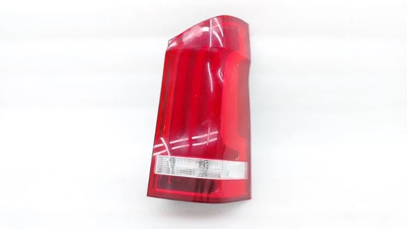 Фонарь Mercedes-Benz V-Class 2016 W447