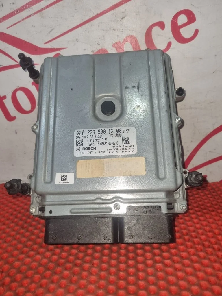 Блок управления двигателем Mercedes-Benz E-Class 2014 A2789001300 W212 M278