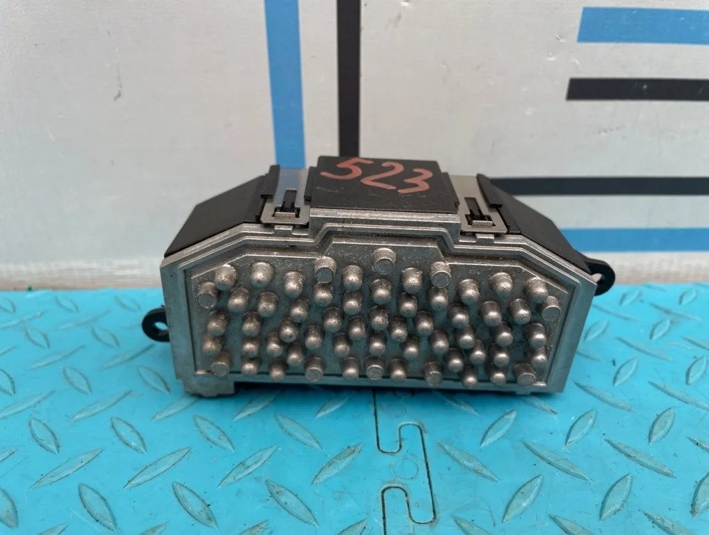 Резистор отопителя Volkswagen Sharan 2012 3C0907521F 7N1 CAVA 1.4