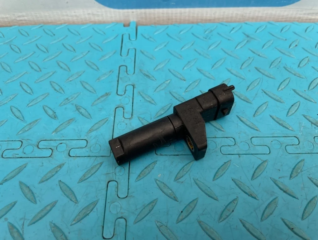 Датчик коленвала Mercedes-Benz V-Class 2010 A6429050000 W639 272.978 3.5