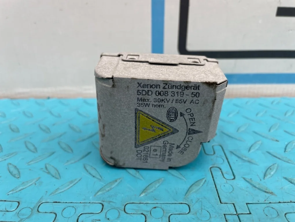 Блок розжига ксенона Mercedes-Benz Cls-Class 2009 A0028202526 W219 272.964 3.5