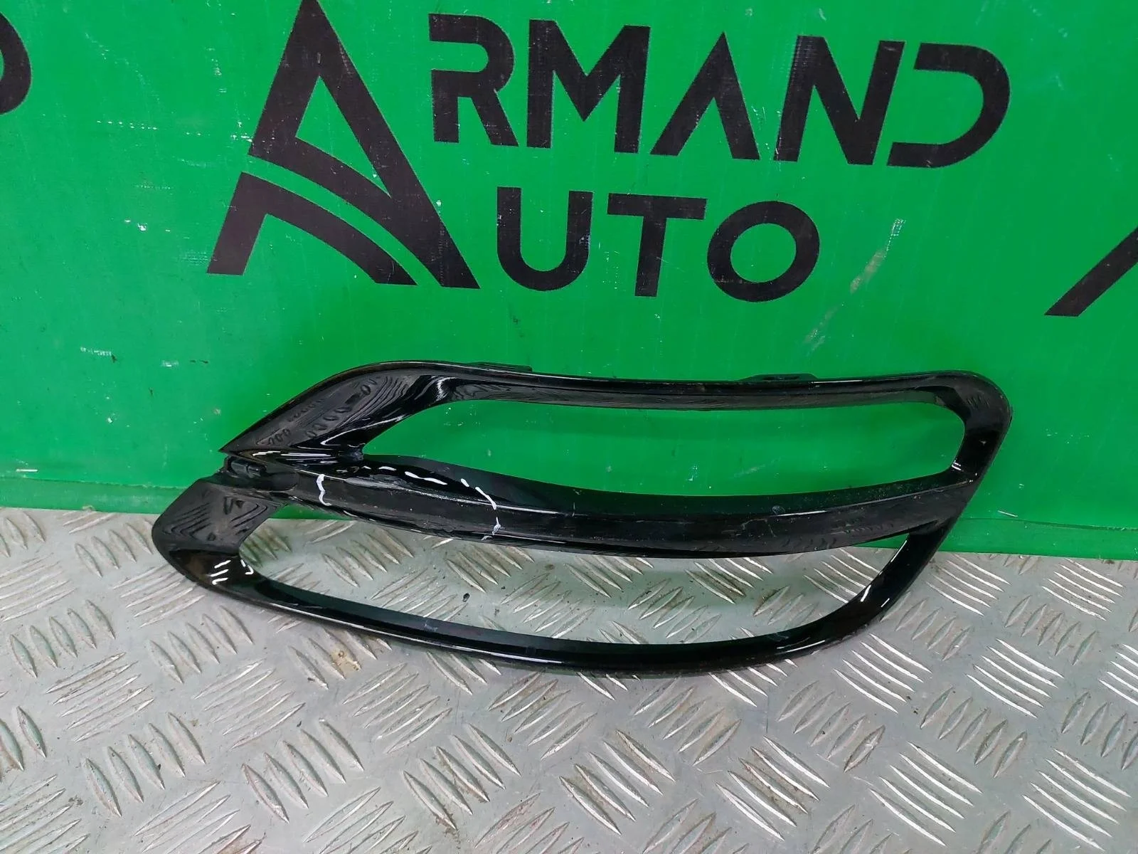 Окантовка противотуманного фонаря Kia Sportage 2018-2022 4 QL