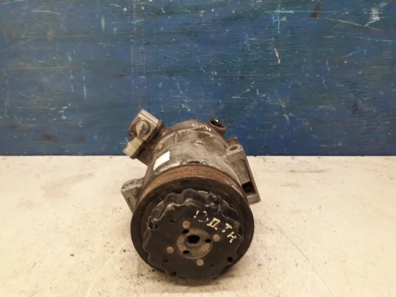 Компрессор кондиционера Opel Corsa D 2006-2014 55703721 1.3 Z13DTH