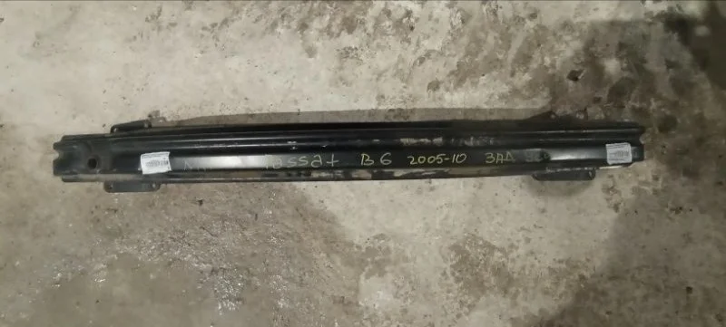 Усилитель бампера задний Volkswagen Passat B6