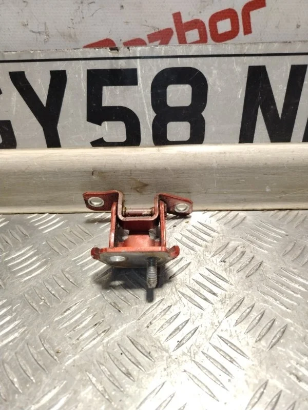 Петля двери Mazda Cx-5 2015 KD5359210 KE SHY1