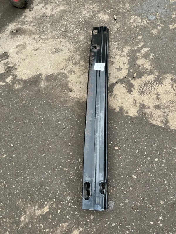 Усилитель переднего бампера Toyota Camry 2017 5202133181 СЕДАН 2AR-FE, передний